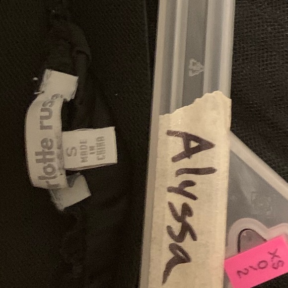 A black tule skirt. - Picture 3 of 4